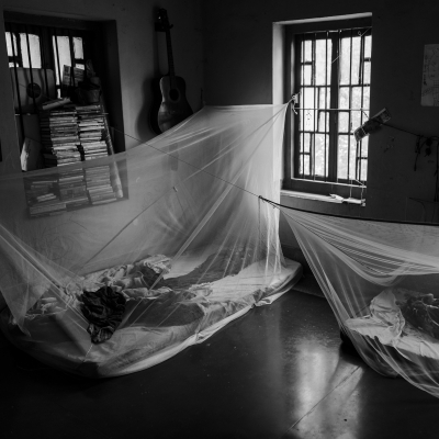 733A1492_CountryofImpossibilities_2_SBP_LORES