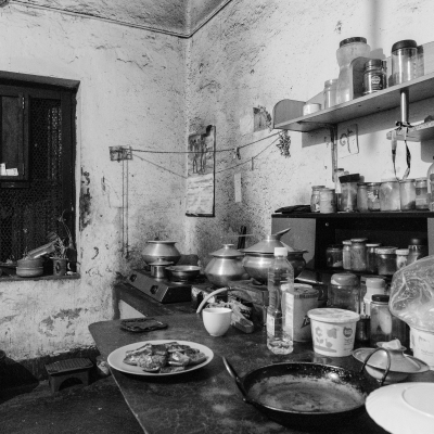 733A1608_CountryofImpossibilities_2_SBP_LORES